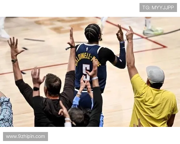 威金斯突破防线效率提升显著，拉开与同位置3D球员差距